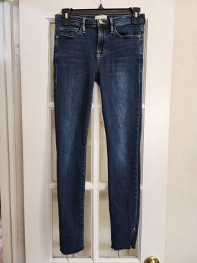 FRAME Le Skinny de Jeanne Fayette Raw Hem Ankle Slit Jeans 26